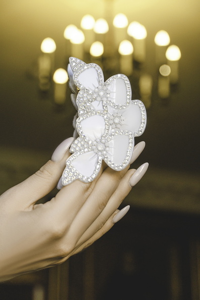 Luxury hair accessories made in France | MC Davidian